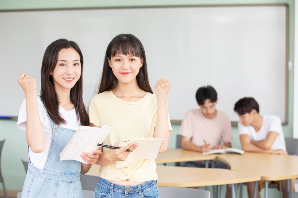 5 Reasons To Study In China